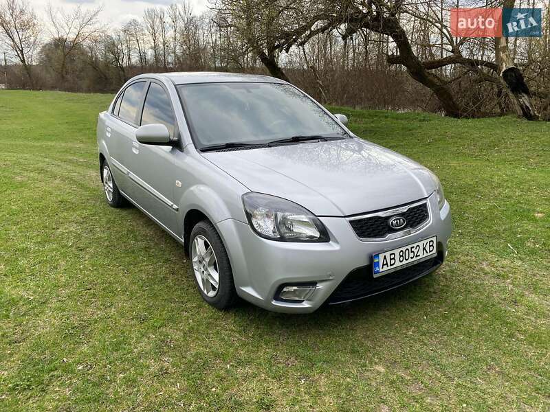Kia Rio (2011)