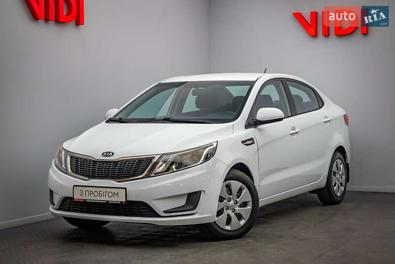 Kia Rio (2012)