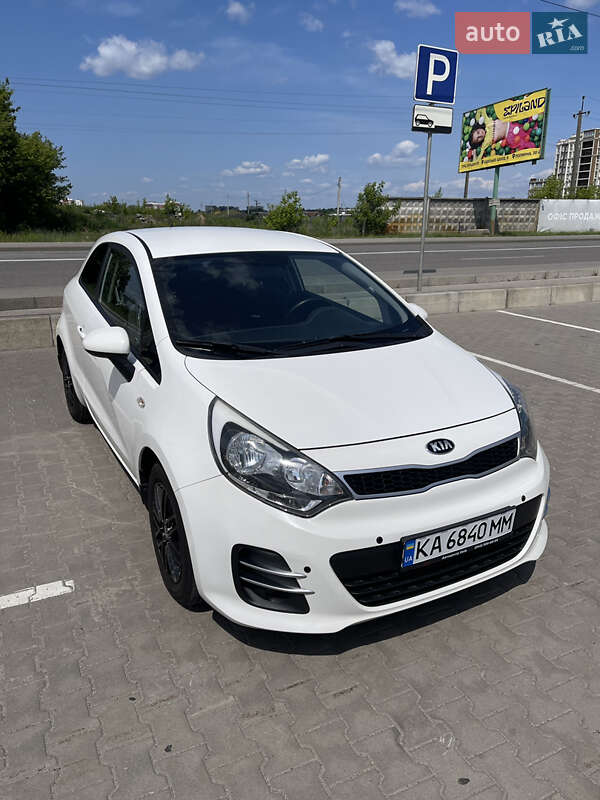 Kia Rio (2015)