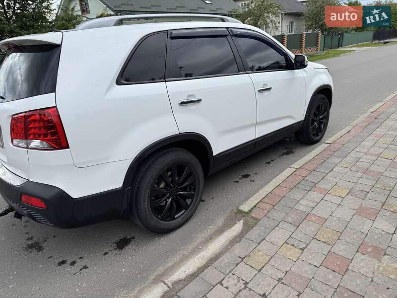 Kia Sorento (2011)