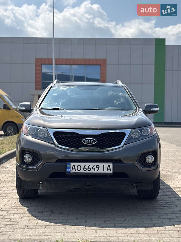 Kia Sorento (2011)