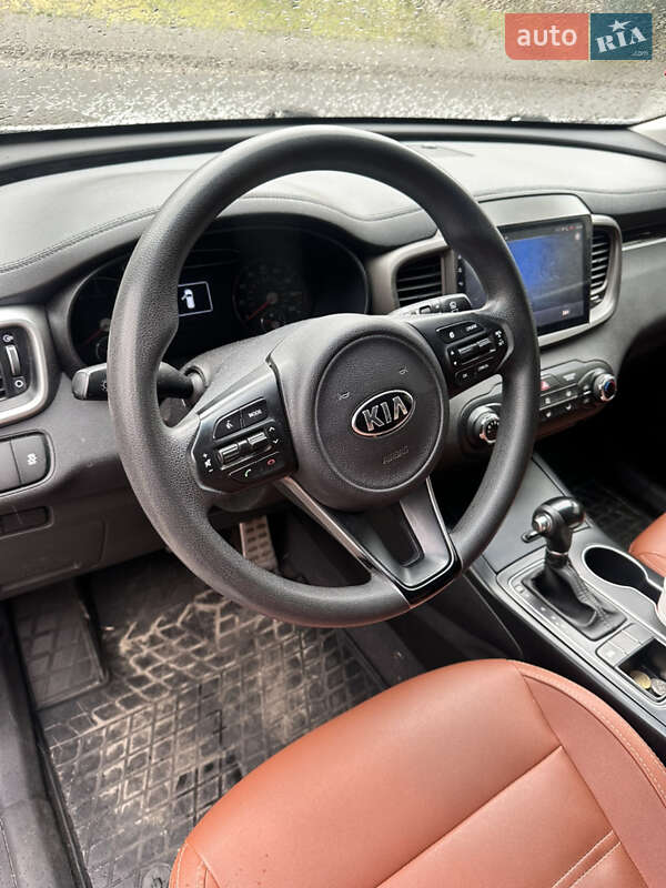 Kia Sorento (2016)