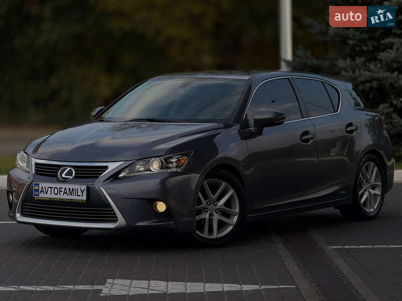 Lexus Ct (2014)