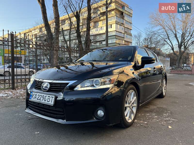 Lexus Ct (2013)