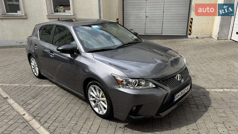 Lexus Ct (2013)