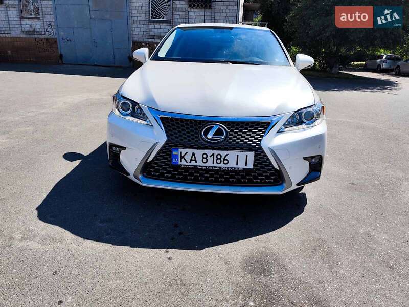 Lexus Ct (2016)