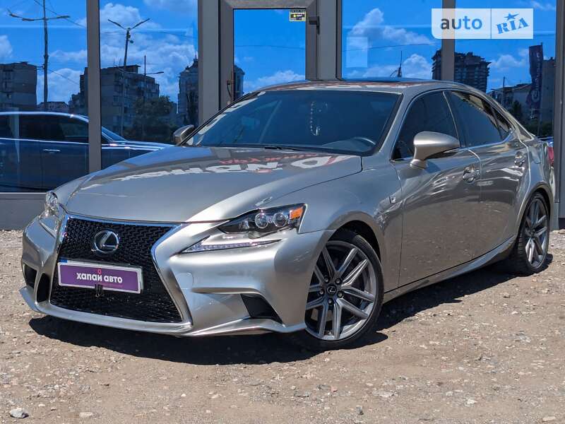 Lexus Is 200t (2015)