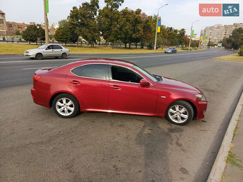 Lexus Is 250 (2005)