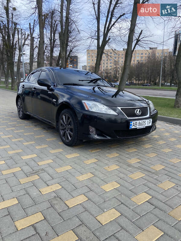 Lexus Is (2006)