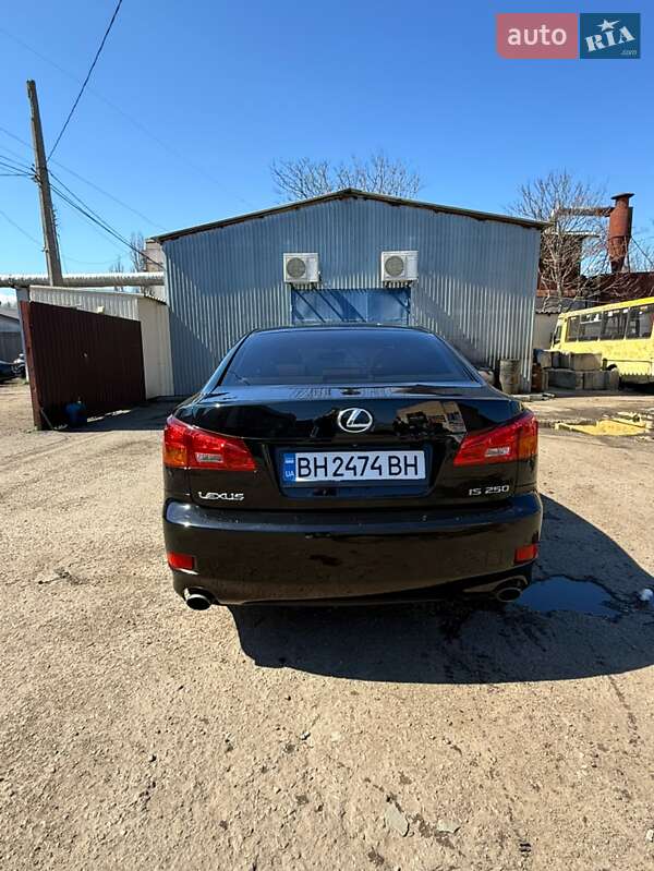 Lexus Is (2006)