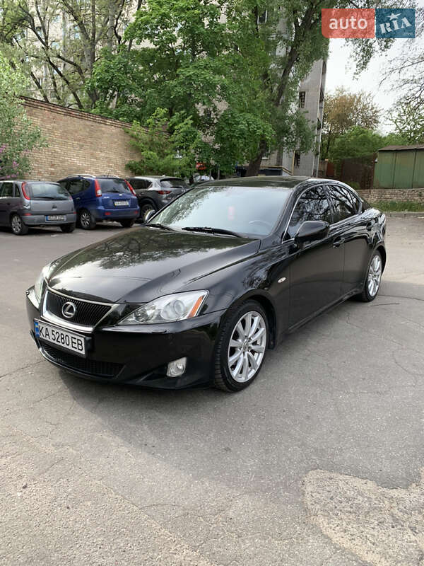 Lexus Is (2008)