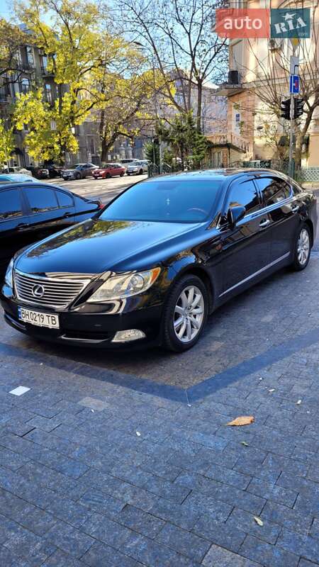 Lexus Ls (2007)