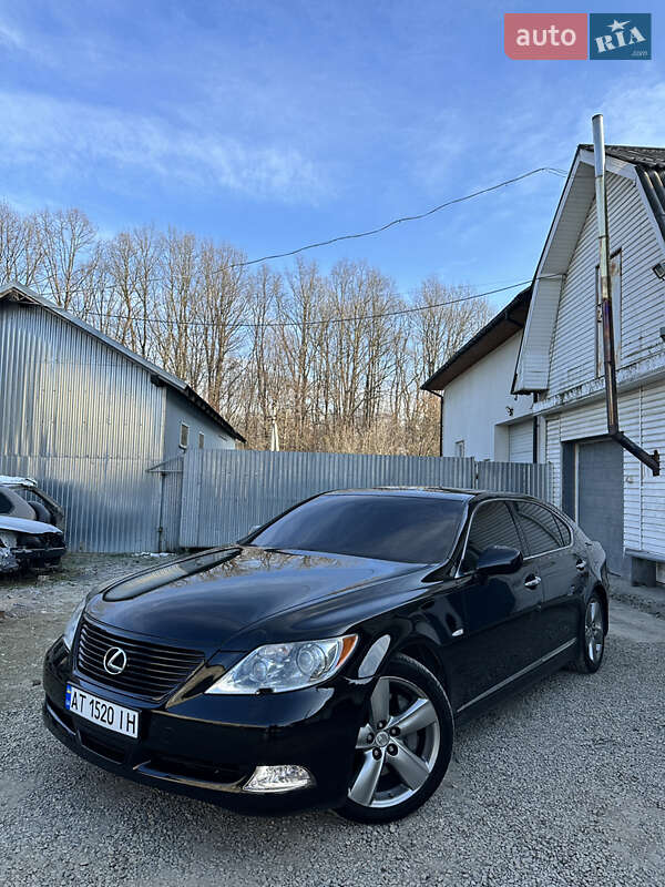 Lexus Ls 460 l (2008)