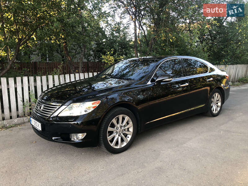 Lexus Ls (2011)