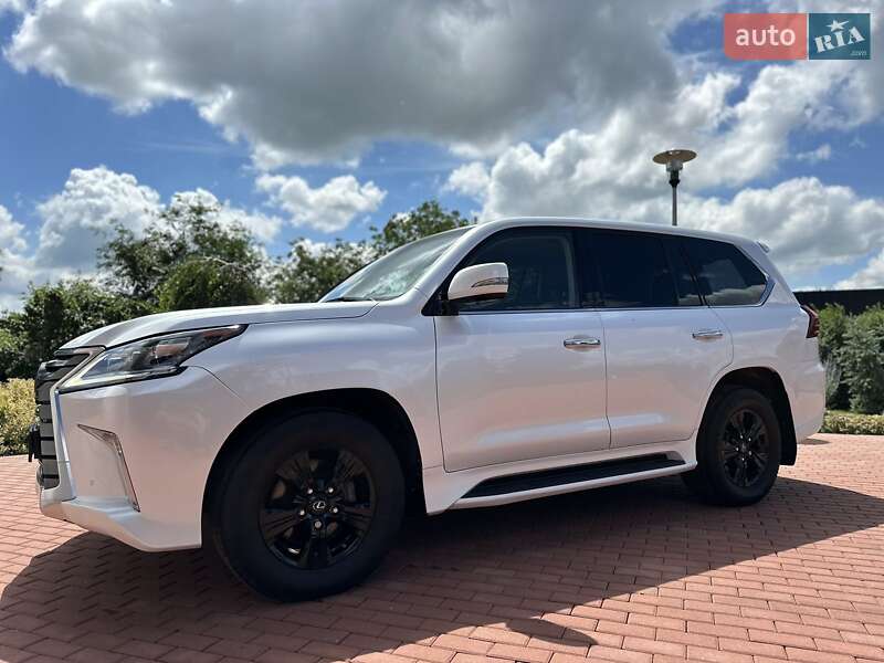 Lexus Lx 450d (2019)