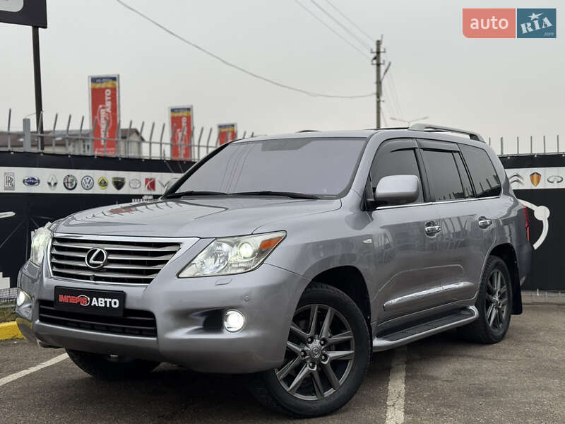 Lexus Lx 570 (2008)