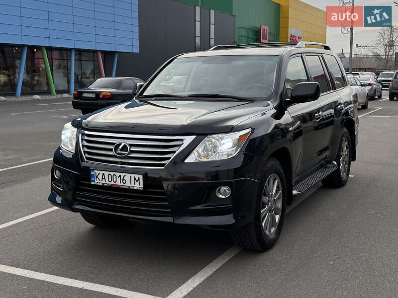 Lexus Lx (2011)