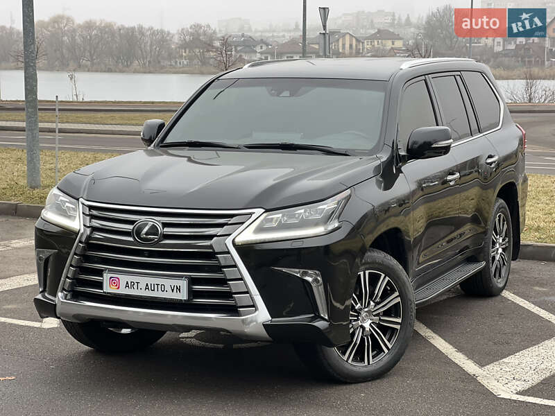 Lexus Lx (2020)