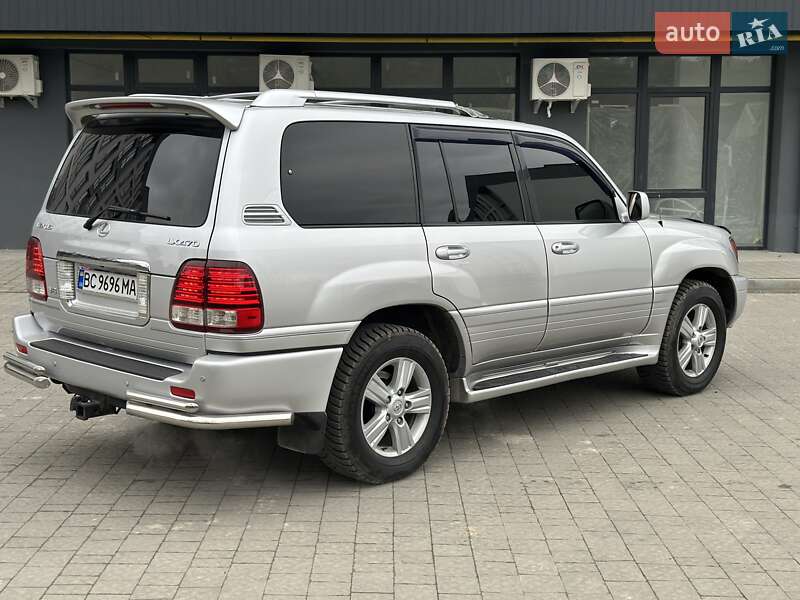 Lexus Lx (2006)