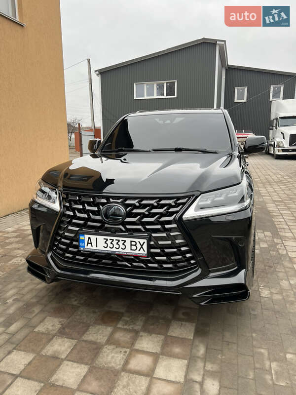 Lexus Lx (2020)