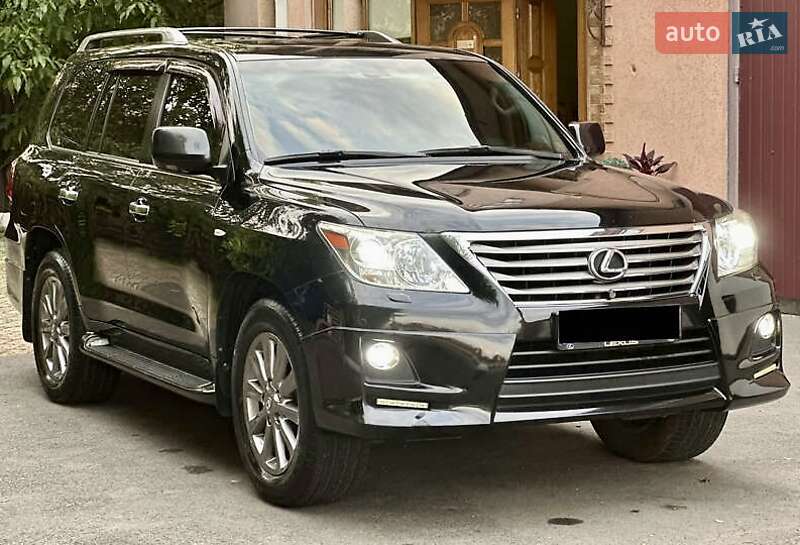 Lexus Lx (2011)