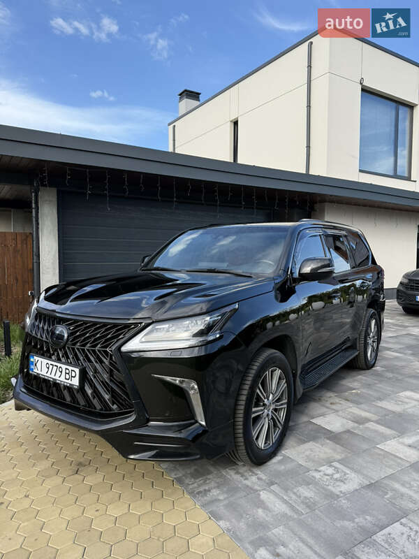 Lexus Lx (2019)