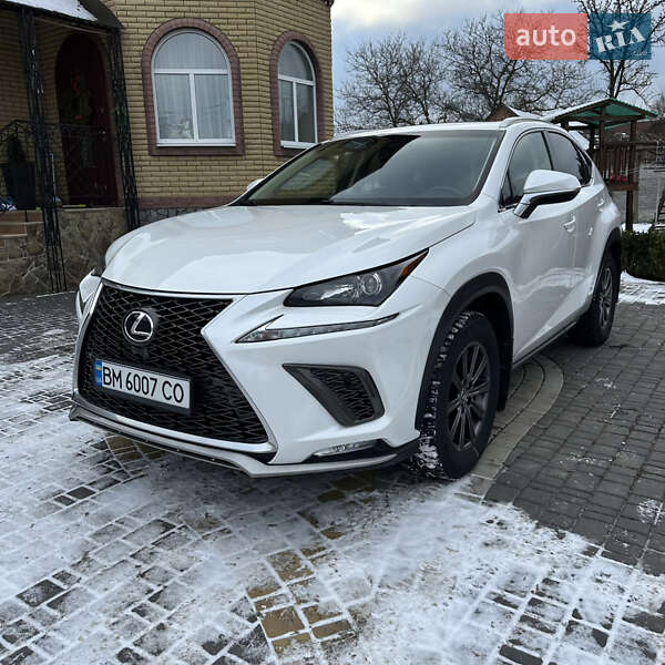 Lexus Nx (2015)