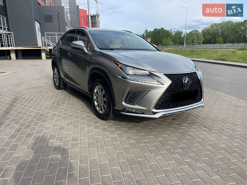 Lexus Nx (2021)