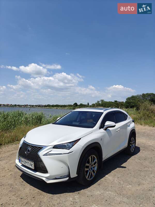 Lexus Nx (2017)