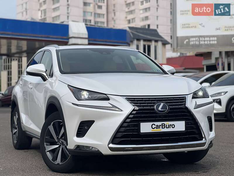 Lexus Nx (2020)