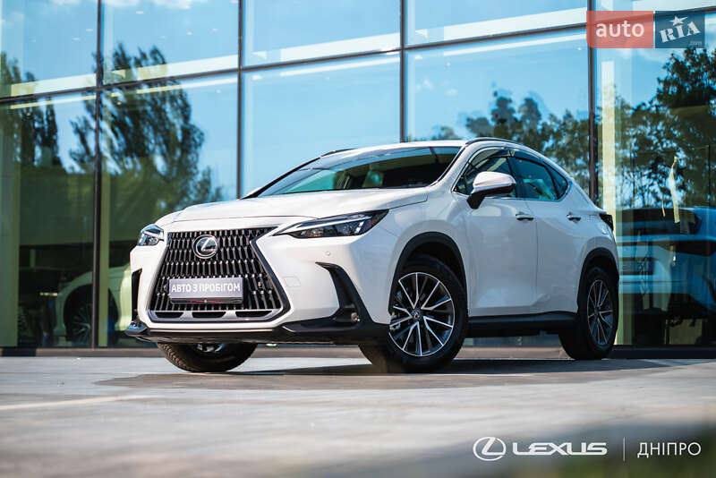 Lexus Nx (2023)