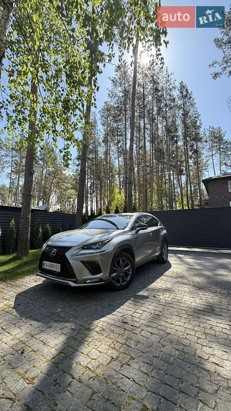Lexus Nx (2021)