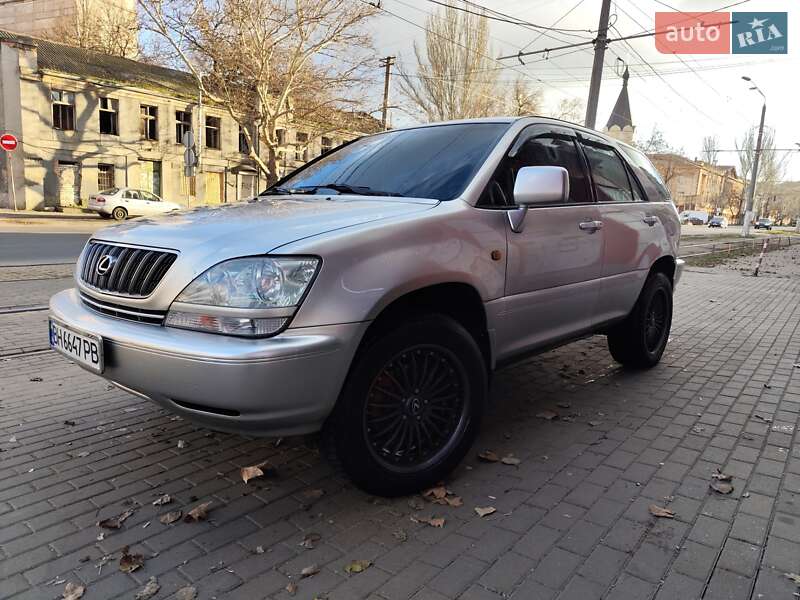Lexus Rx (2000)