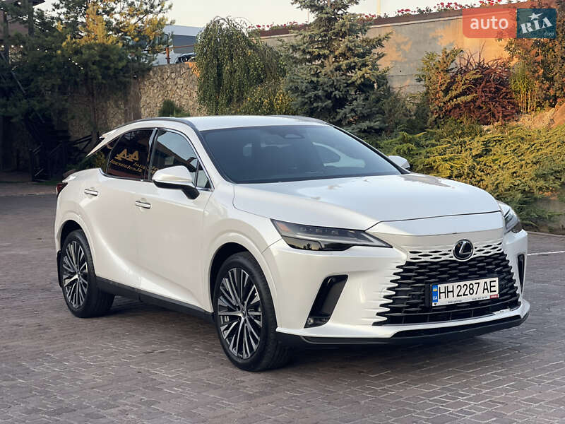 Lexus Rx (2024)
