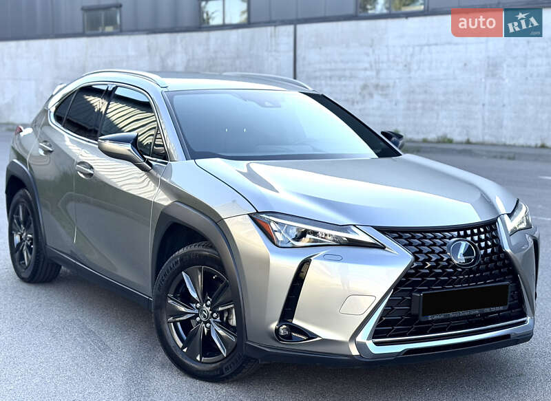 Lexus Ux (2019)
