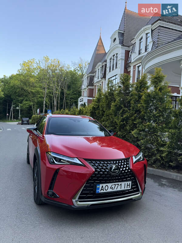 Lexus Ux (2019)