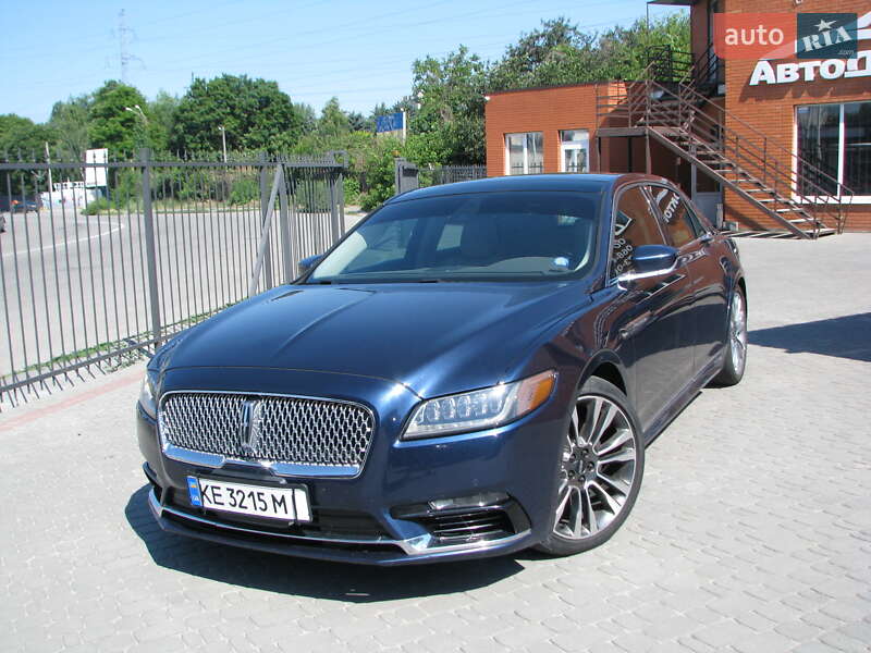 Lincoln Continental (2016)