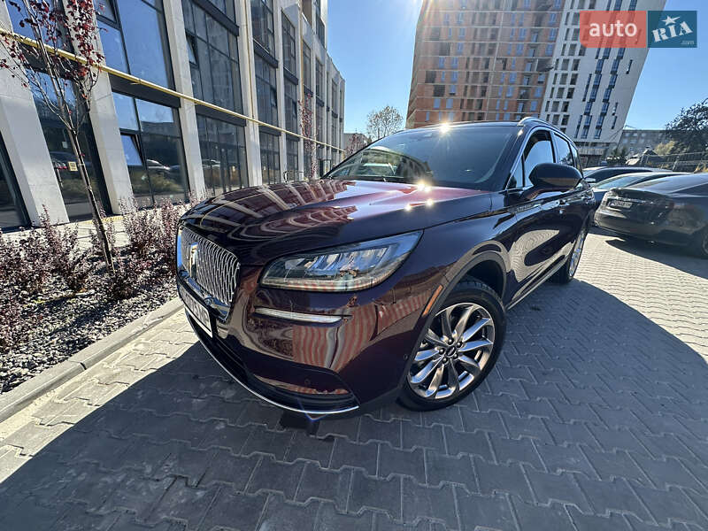 Lincoln Corsair (2020)