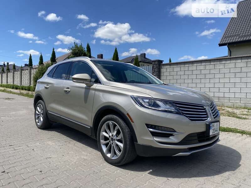 Lincoln Mkc (2016)