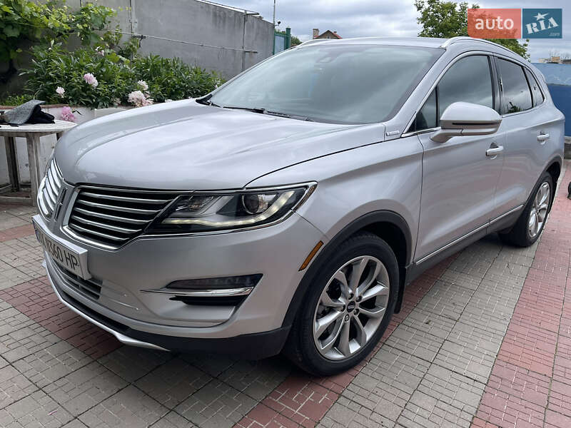 Lincoln Mkc (2017)