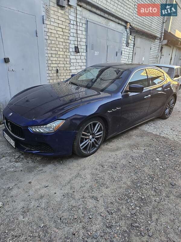 Maserati Ghibli (2013)