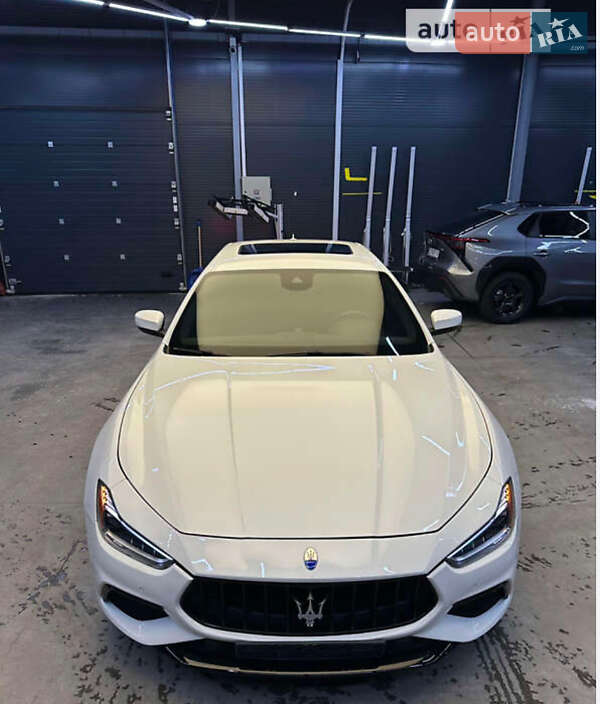 Maserati Ghibli (2017)