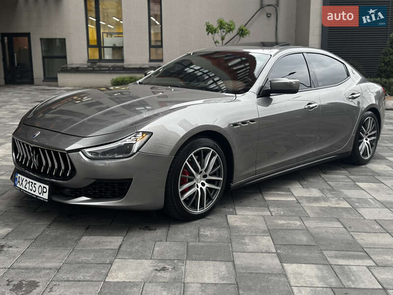 Maserati Ghibli (2013)