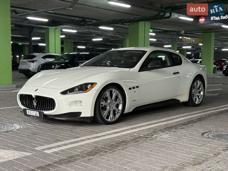 Maserati Granturismo (2011)