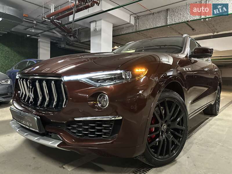 Maserati Levante (2021)