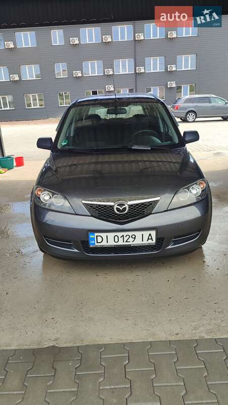 Mazda 2 (2006)