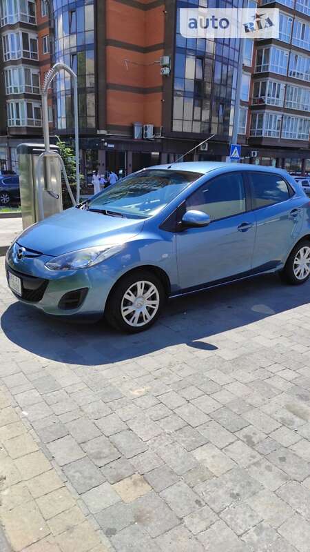Mazda 2 (2013)