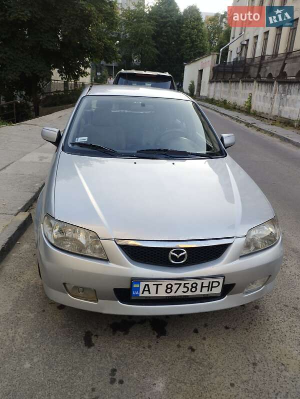 Mazda 323 (2001)