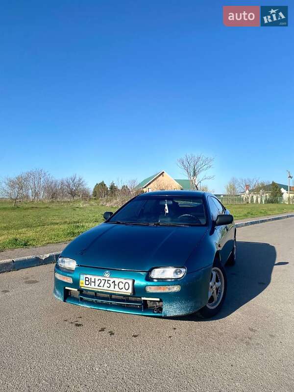 Mazda 323 (1995)