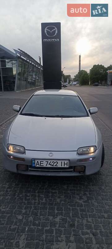 Mazda 323 (1997)